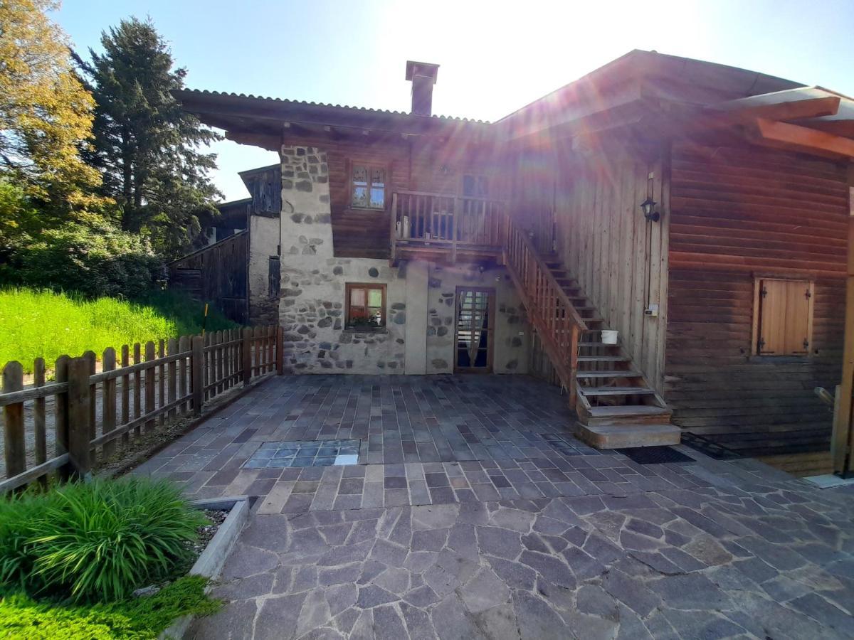 B&B Chalet Dolomiti Sant'Orsola Екстер'єр фото