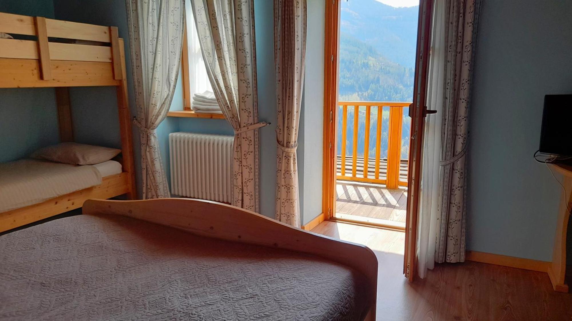 B&B Chalet Dolomiti Sant'Orsola Екстер'єр фото